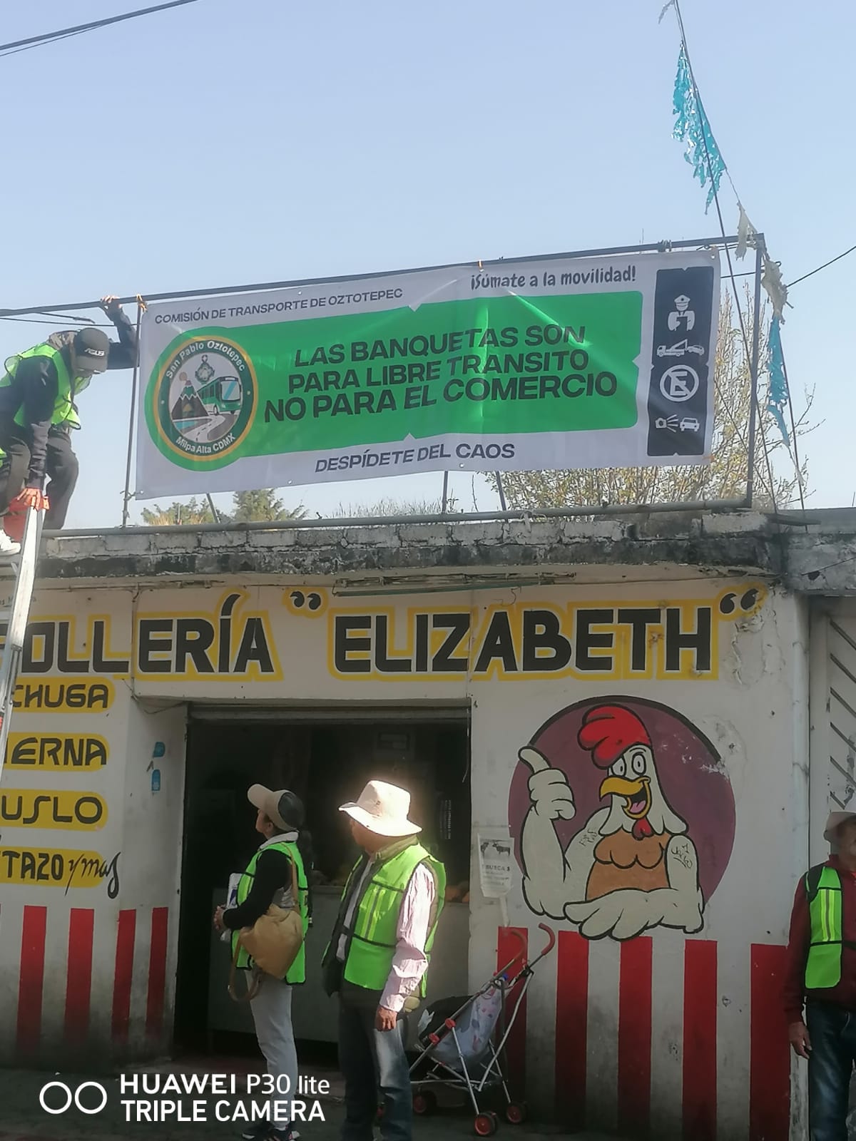 Recorrido para liberar la vialidad
